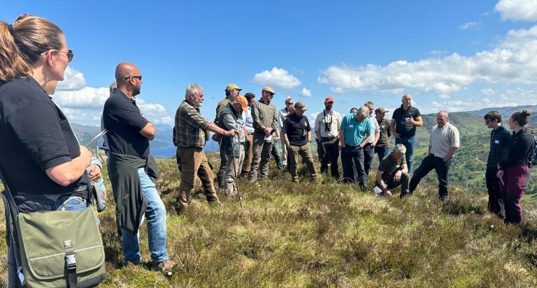 Case-study based resources to inform and educate deer management practitioners